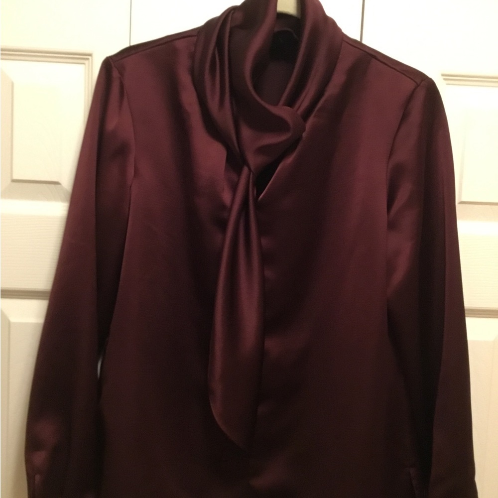 Chico’s tie front blouse